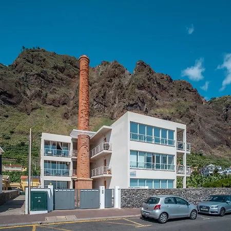 7 On Διαμέρισμα