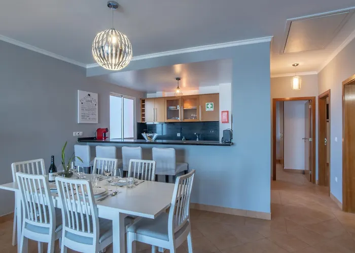 7 On * ポール・ド・マール